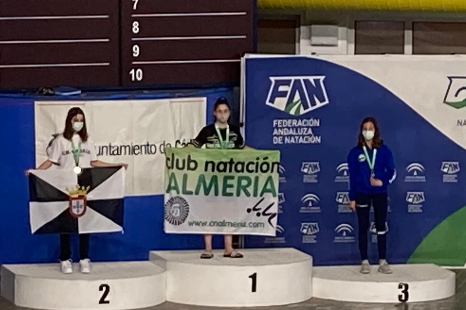 La nadadora ceutí Lara Gallardo, plata en el Campeonato de Andalucía Alevín de Natación